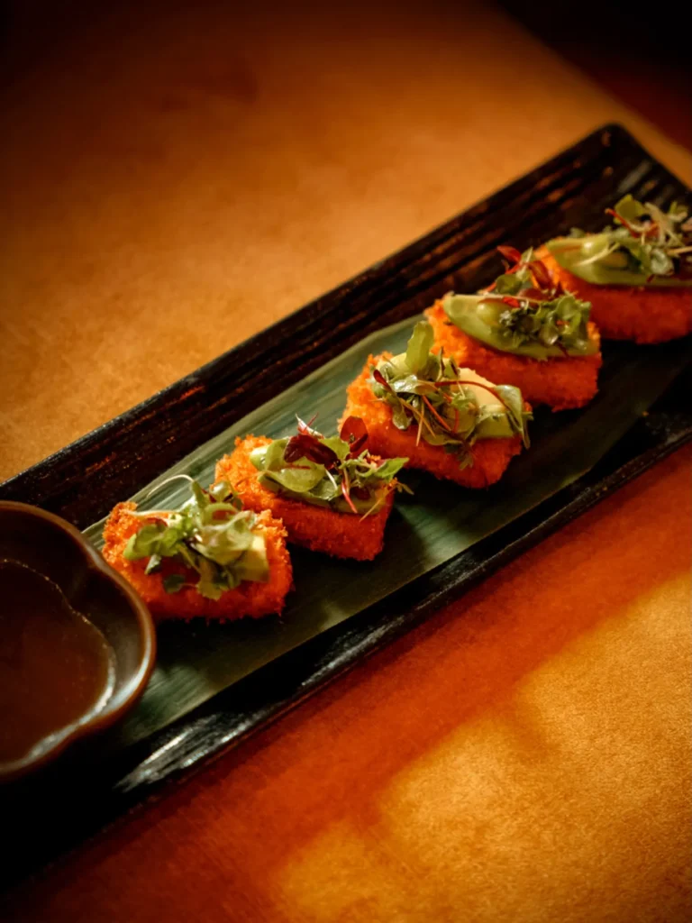 Signature crispy sushi served at Kinugawa Ramatuelle