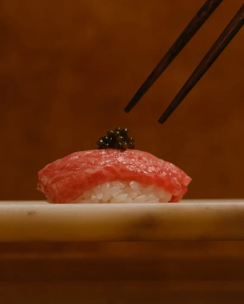 Fresh tuna nigiri served at Kinugawa Ramatuelle