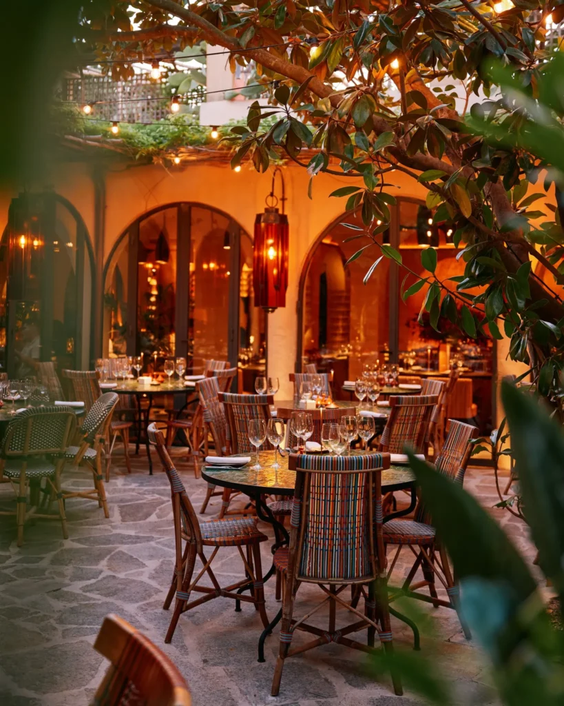 Outdoor courtyard dining area at Salama Saint-Tropez