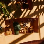 Decorative interior shelf at Salama Saint-Tropez restaurant
