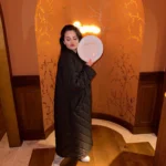 selena-gomez-spotted-at-siena-paris