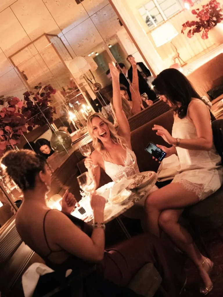 Guests enjoying dinner and drinks inside Siena Paris restaurant