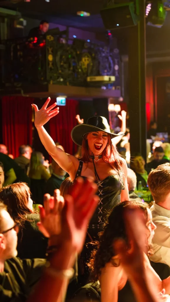 Guest enjoying live entertainment at El Porteño Prohibido