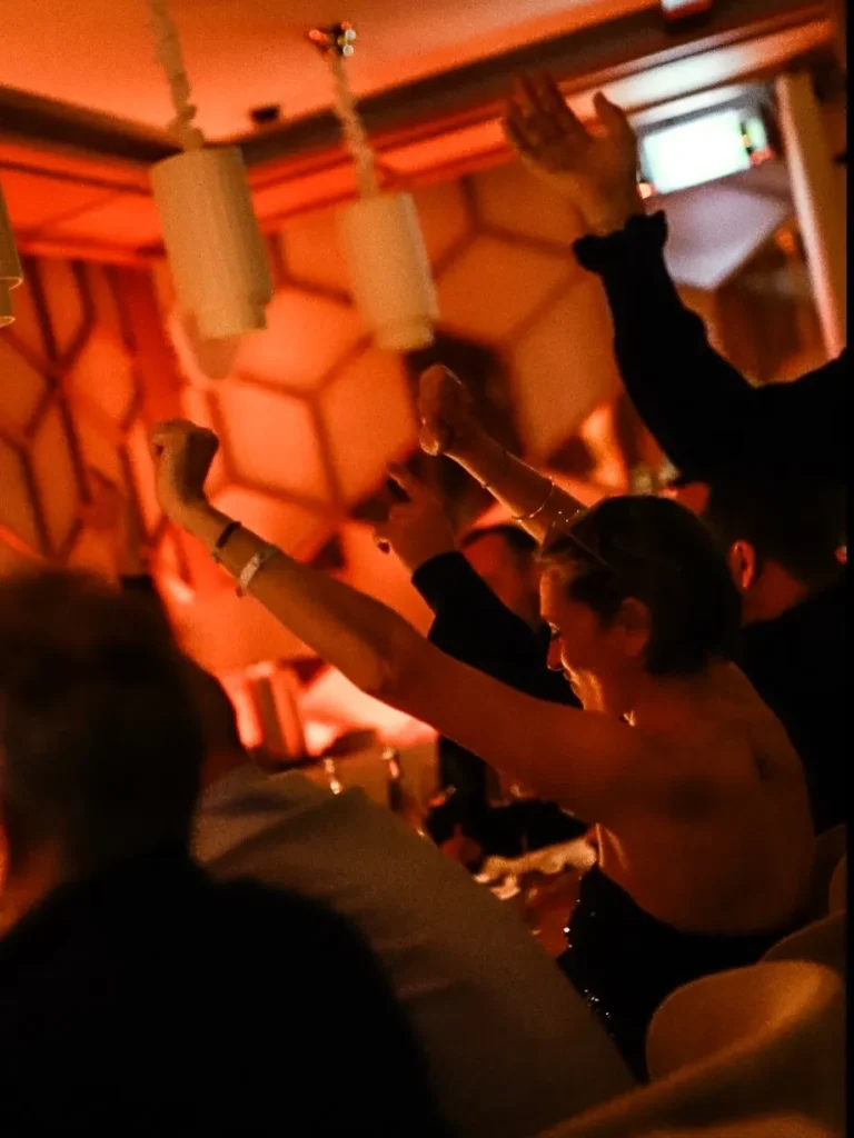 Guests enjoying the evening atmosphere at Kinugawa Rive Gauche