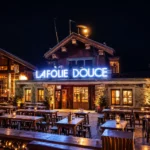 La Folie Douce Méribel illuminated at night