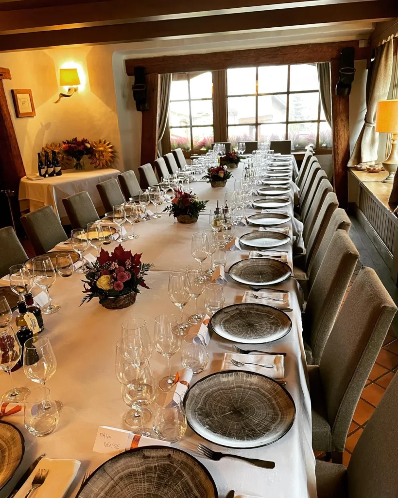 Long elegant dining table inside Le Genepi Courchevel