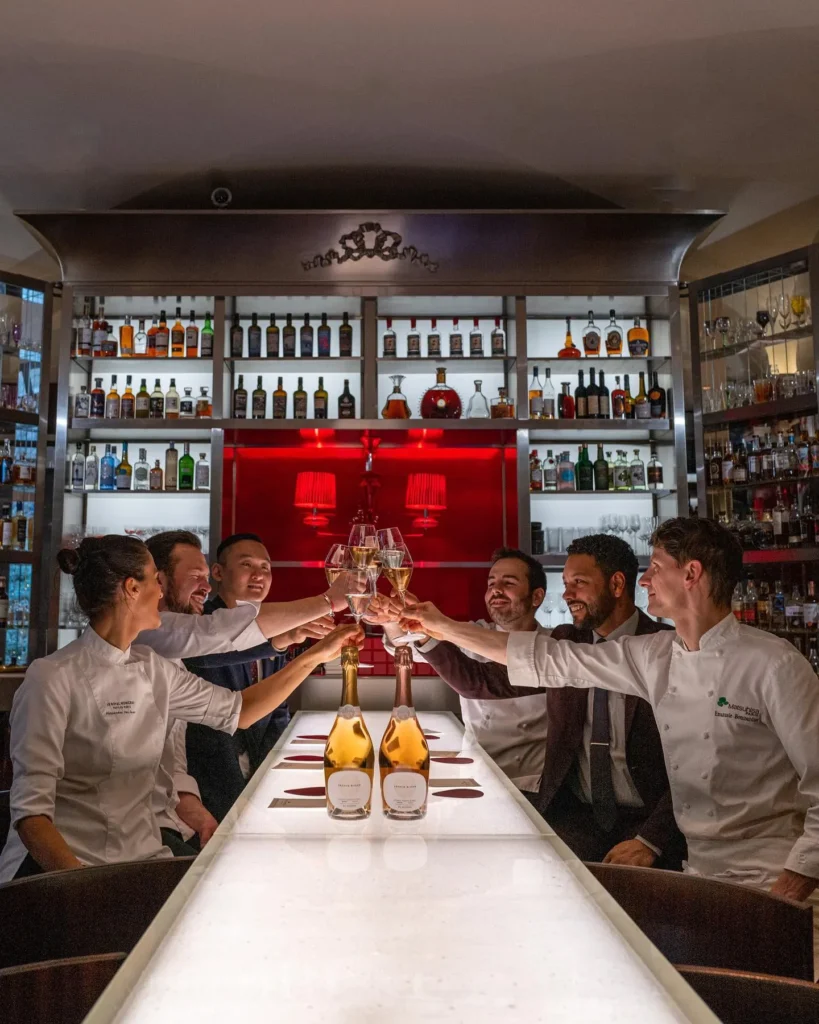 Elegant restaurant bar and dining counter at Le Royal Monceau Paris